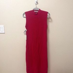 *NWT* Fuchsia Babaton Knitted Dress Size Small